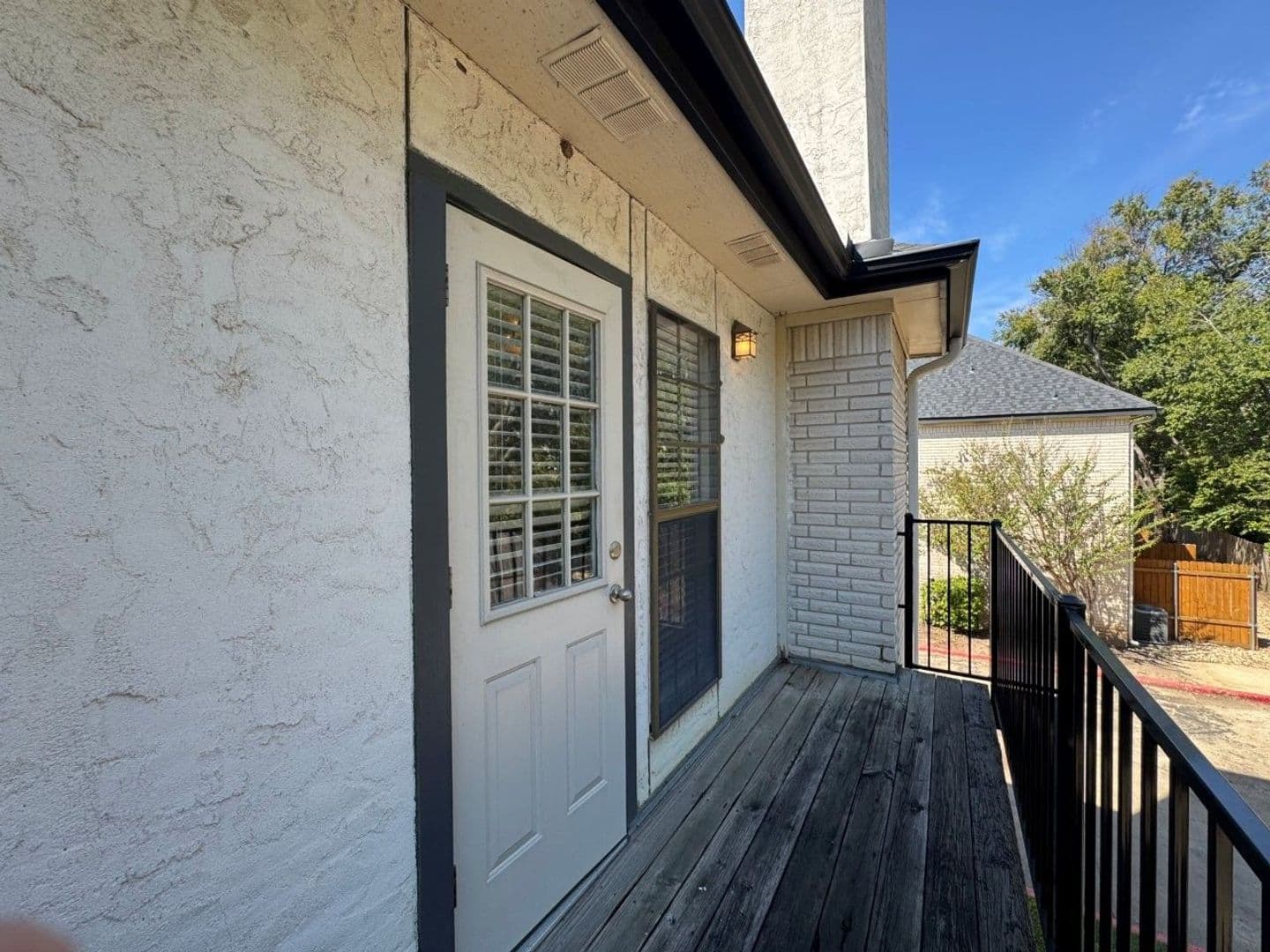 Austin House: 1307 Kinney Ave #161