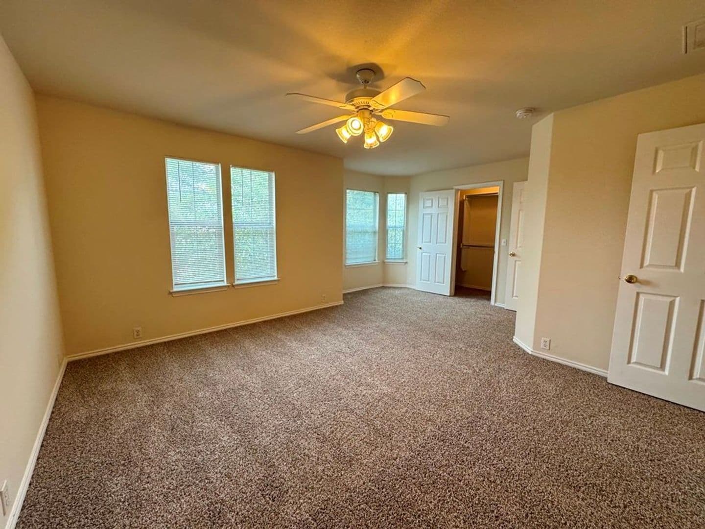Kyle Apartment: 251A Utterback