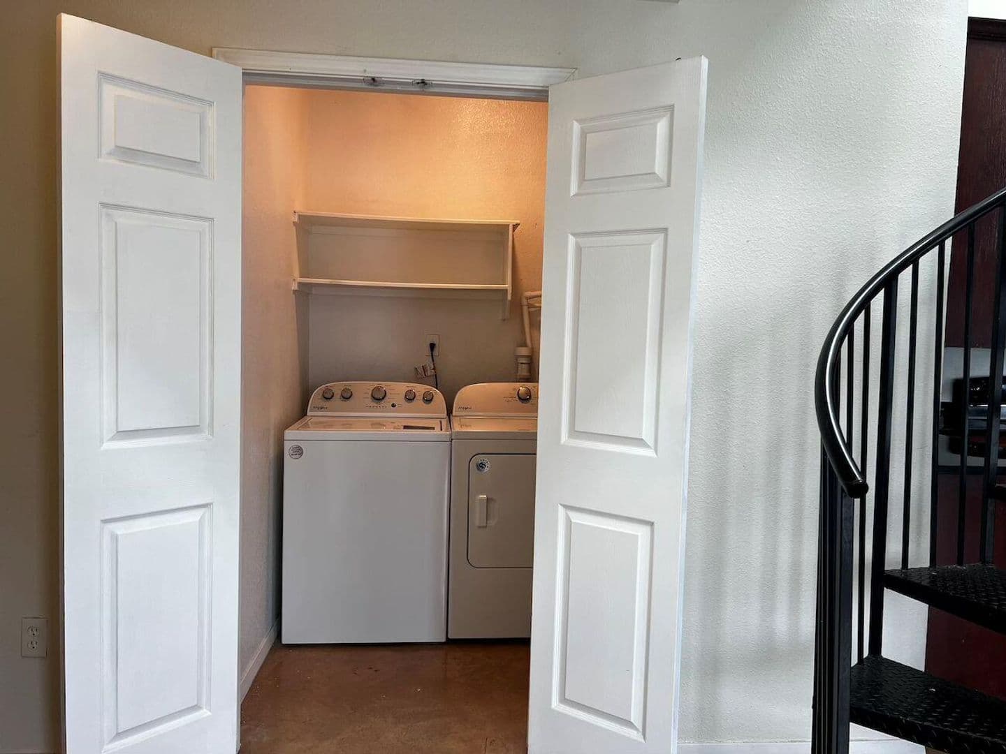 Austin Condo: 910 W 25TH St #607