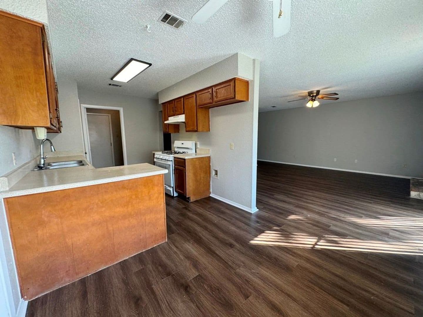 Austin House: 9208 Texas Oaks Dr.