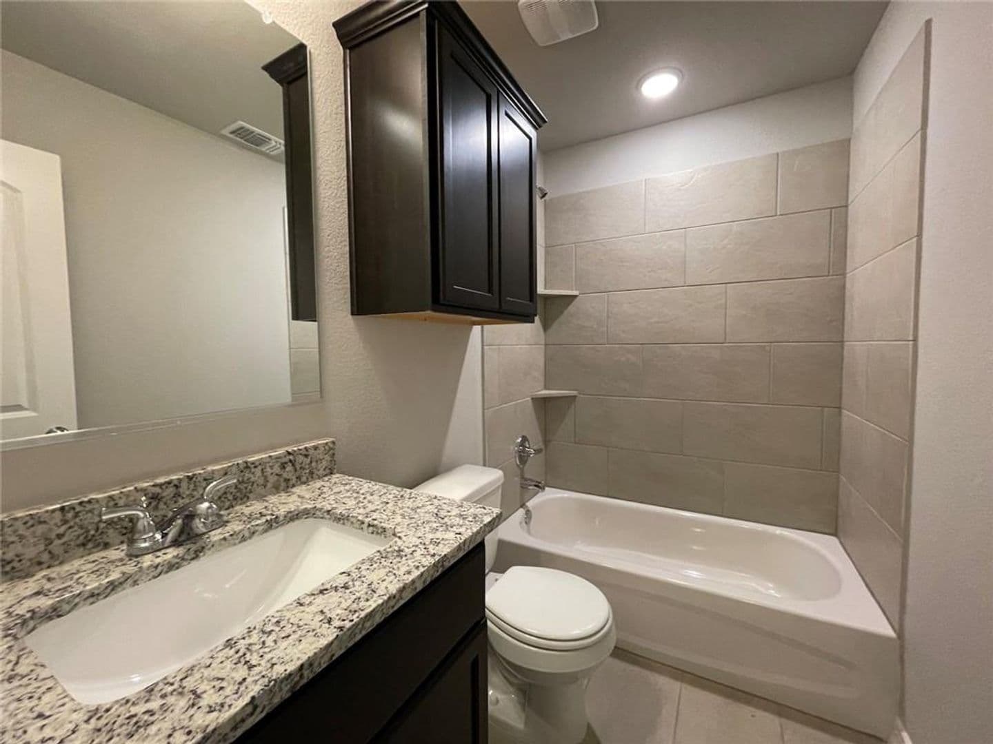 Temple House: 806 Hollyhock Dr