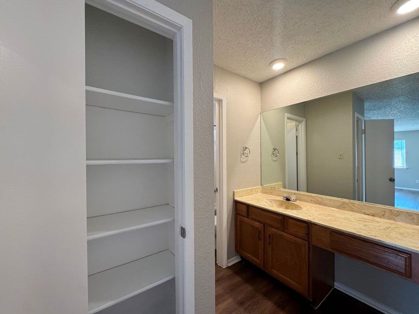 Austin House: 9208 Texas Oaks Dr.