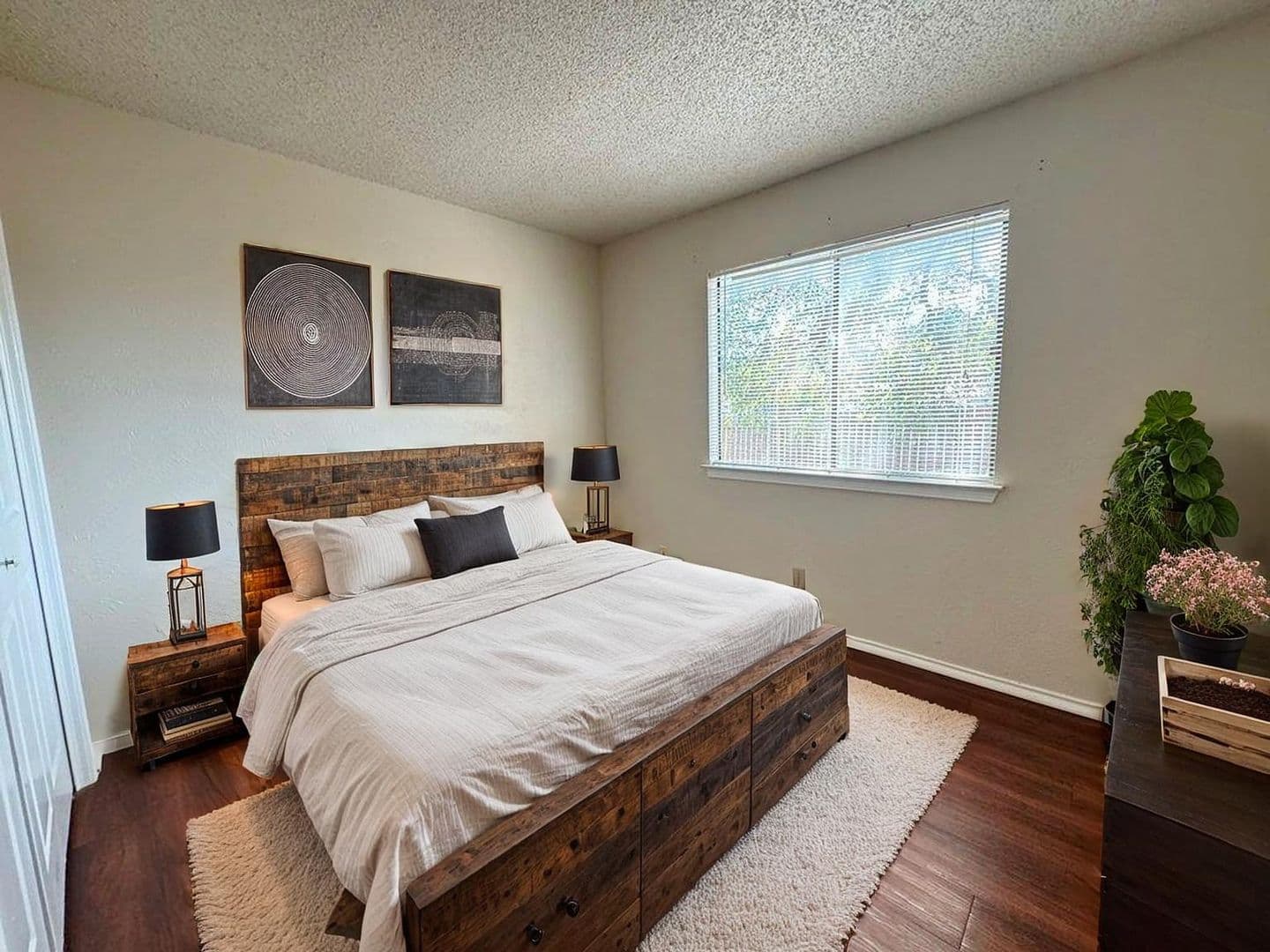 Austin Apartment: 8700 Clearbrook Trl.