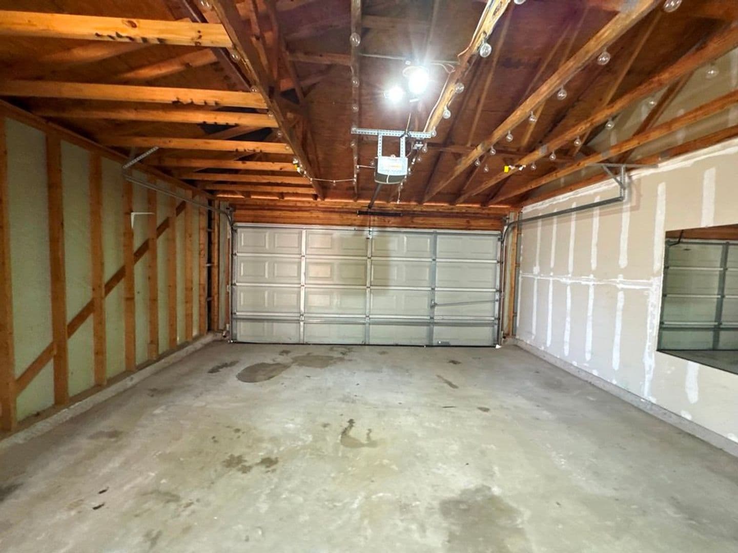 Kyle Apartment: 251A Utterback
