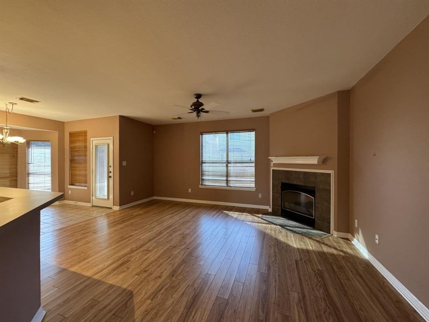 Austin House: 13504 Lathe Cove