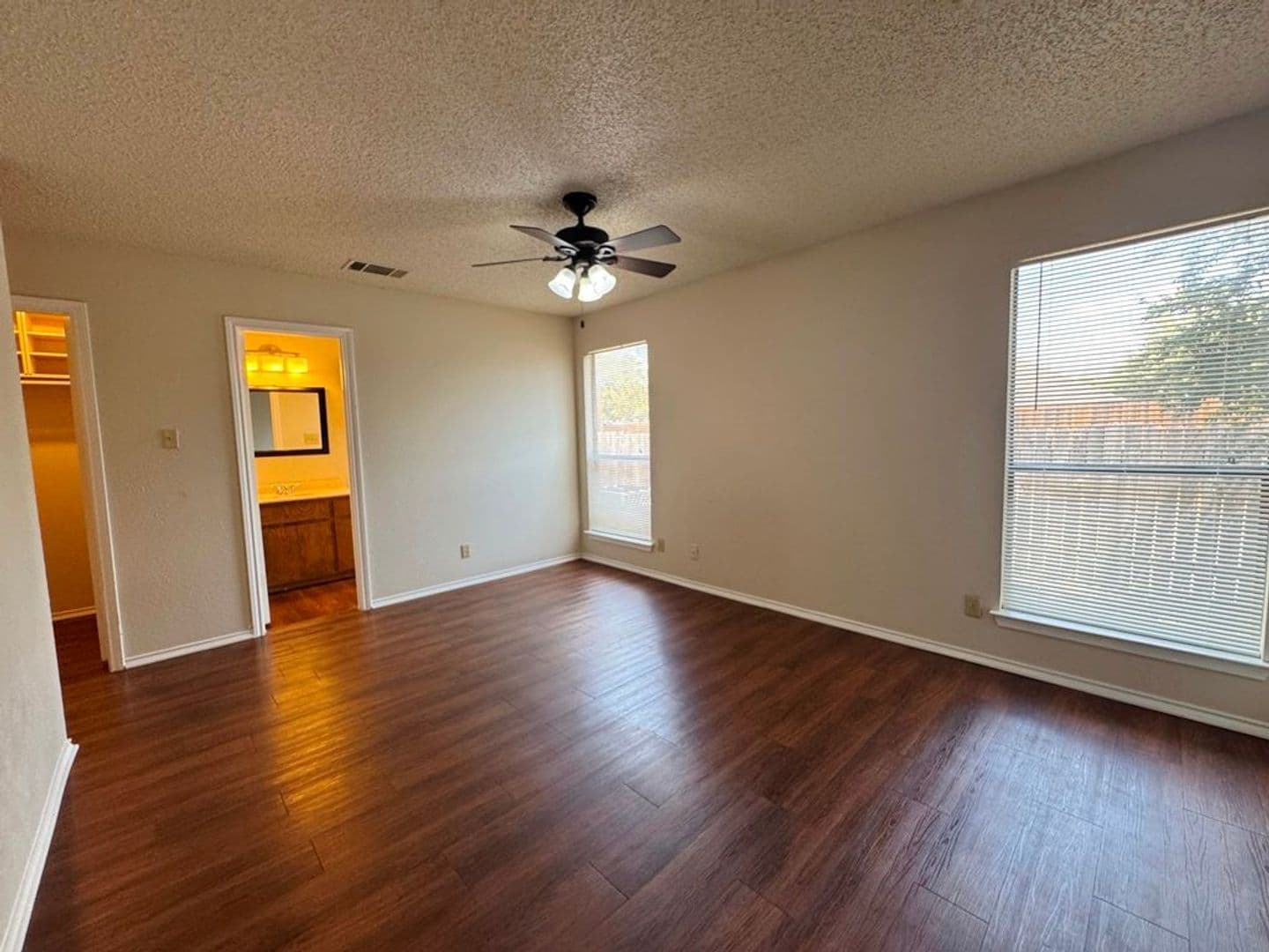 Austin Apartment: 8700 Clearbrook Trl.