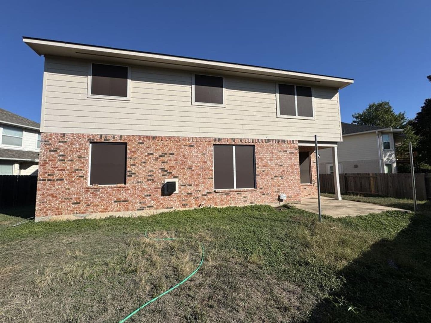 Austin House: 13504 Lathe Cove