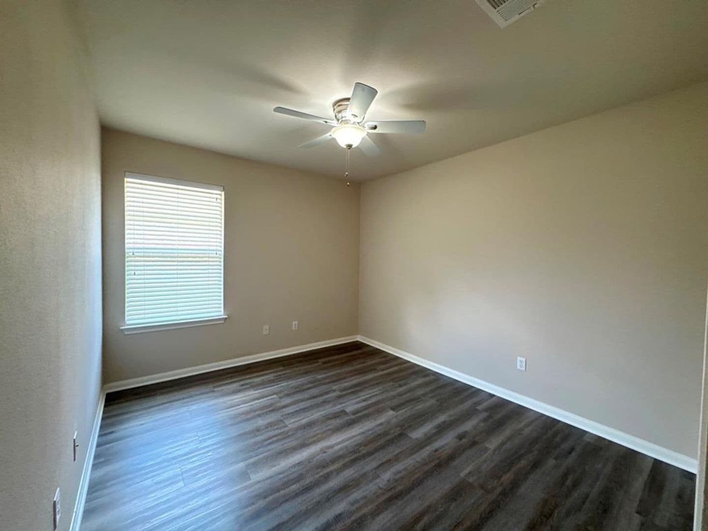 Kyle House: 285 Amber Ash Dr.