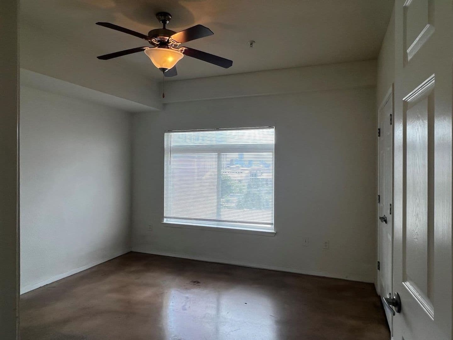 Austin Condo: 910 W 25TH St #607