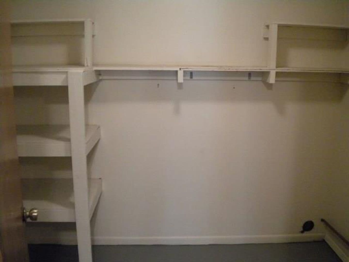 Round Rock Apartment: 1305 Glenda Dr.