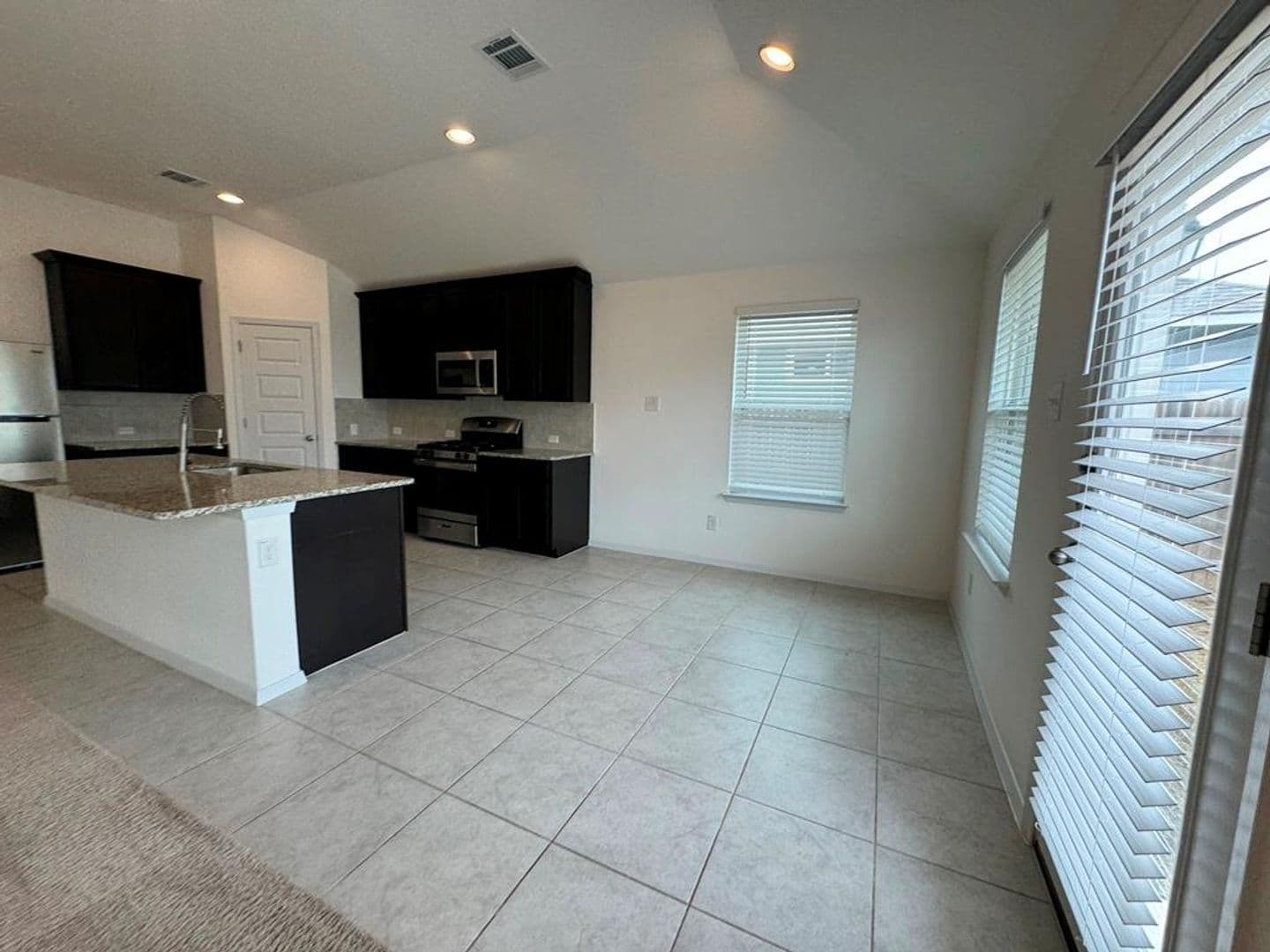 Bastrop House: 106 Watercourse Way