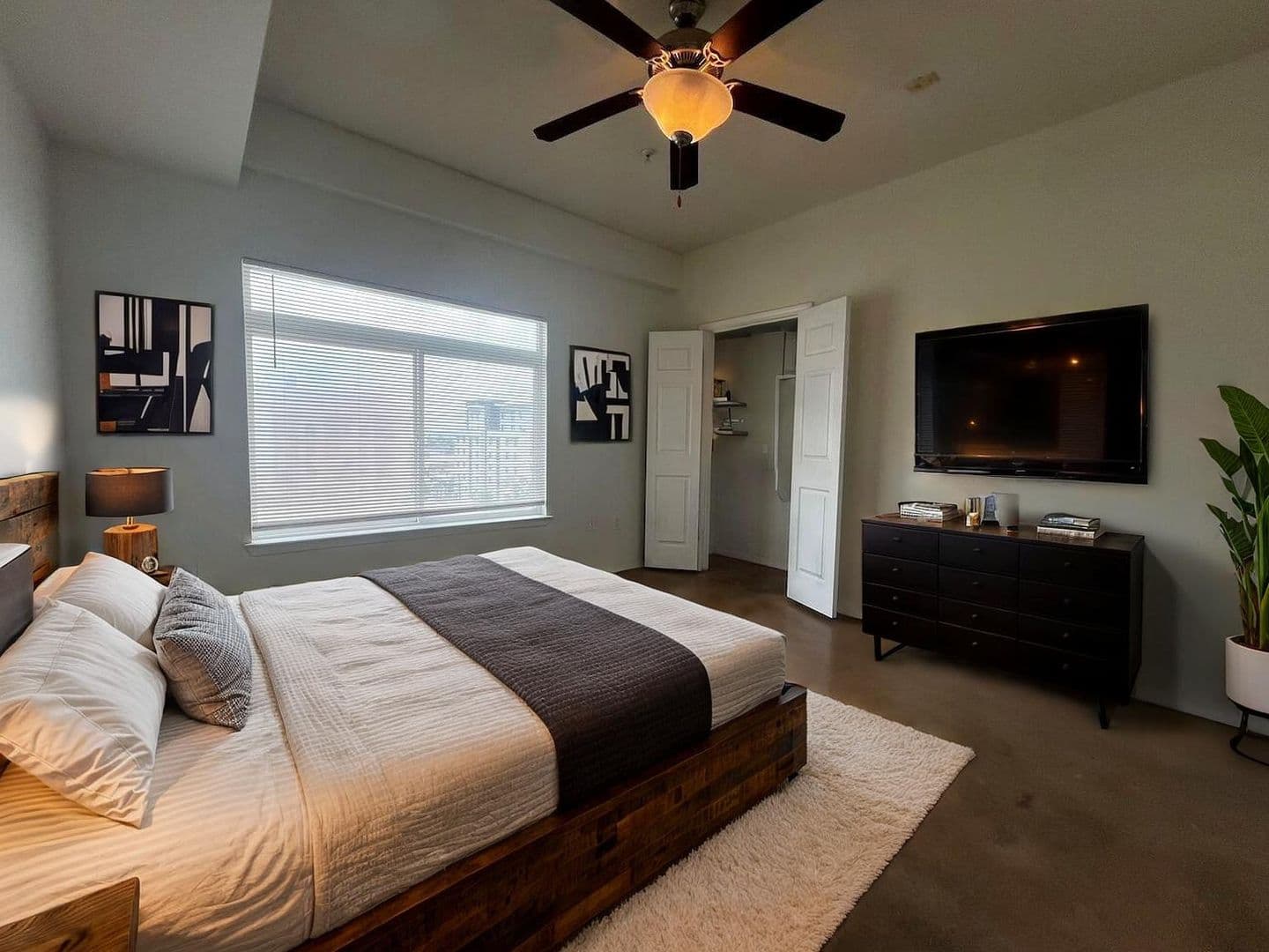 Austin Condo: 910 W 25TH St #607