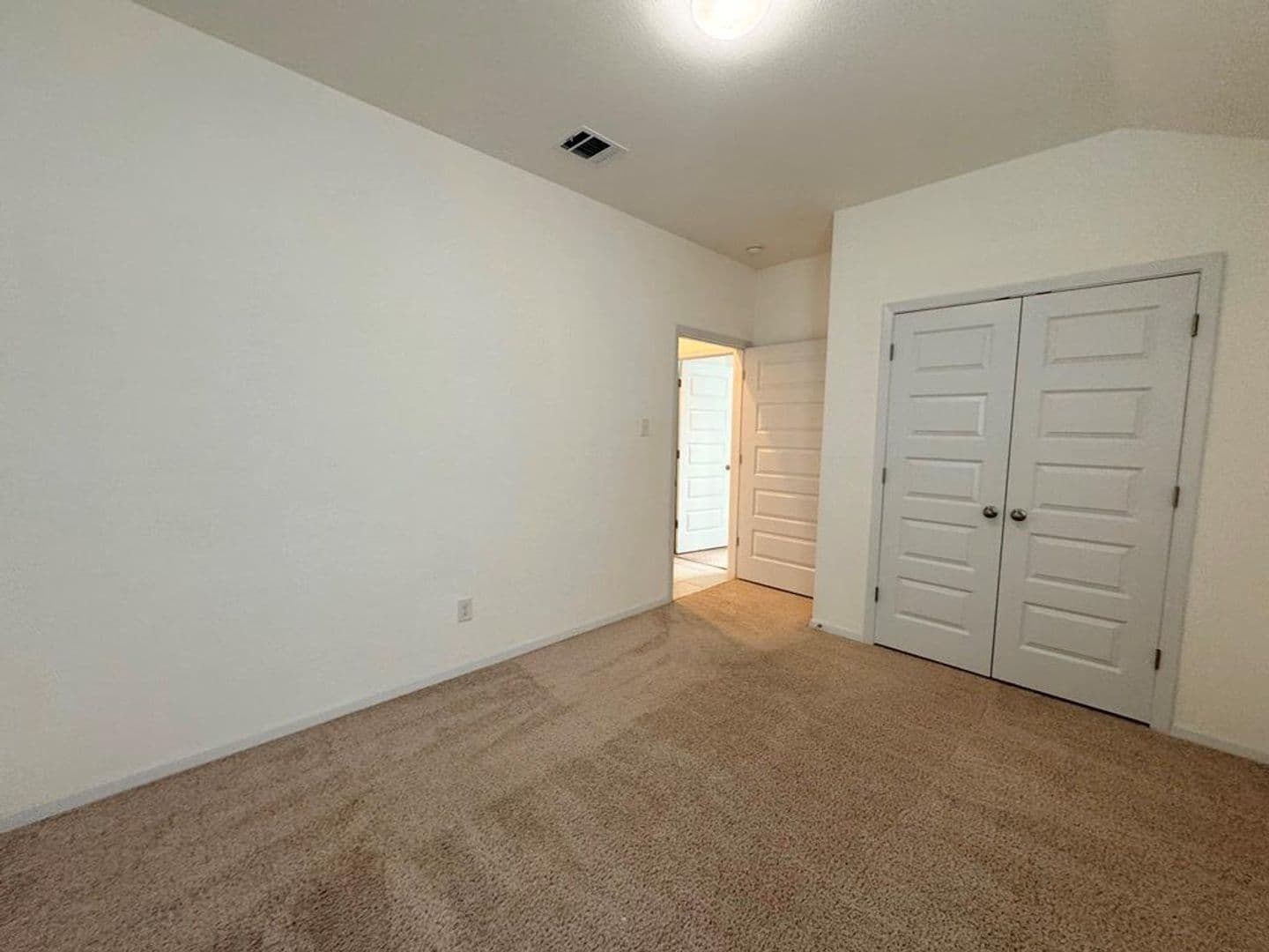 Bastrop House: 106 Watercourse Way