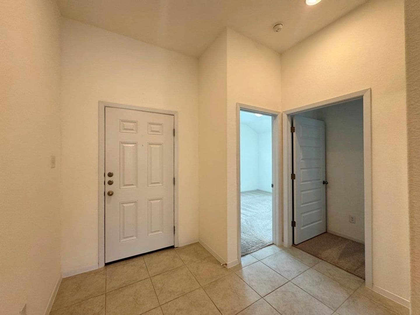 Bastrop House: 106 Watercourse Way