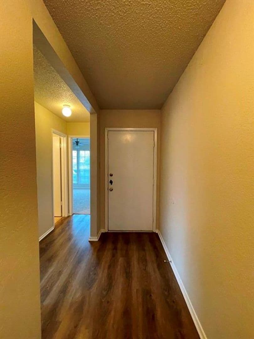 Austin House: 16719 Whitebrush Loop