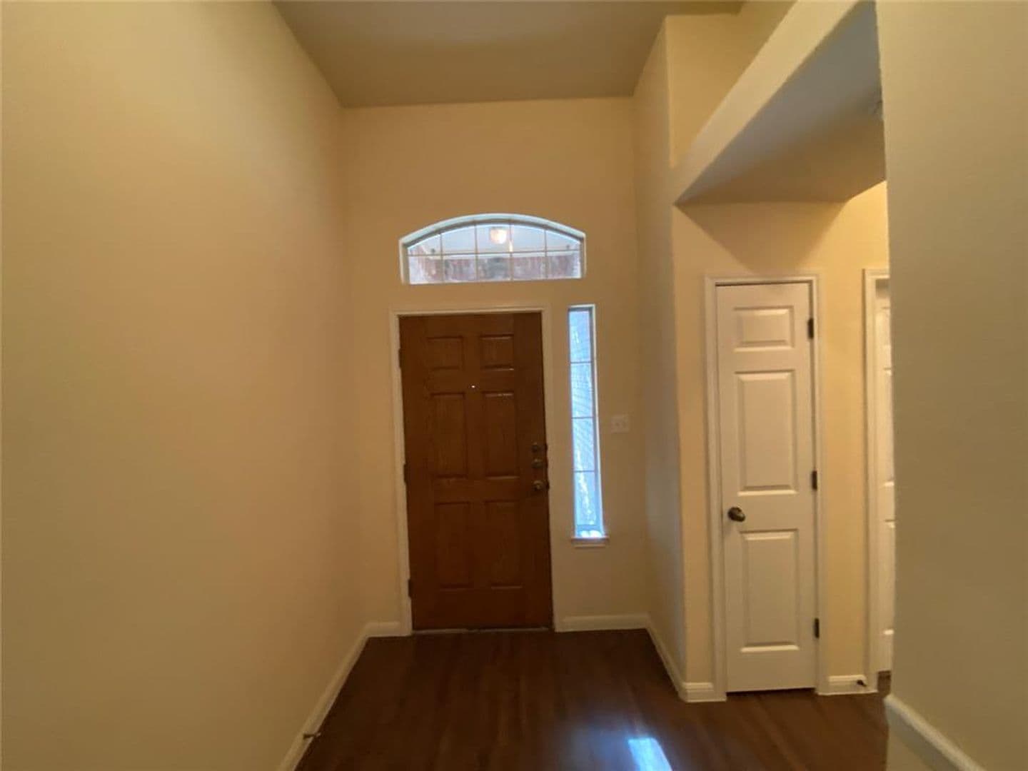 Round Rock House: 1002 Mesquite Hollow Pl.
