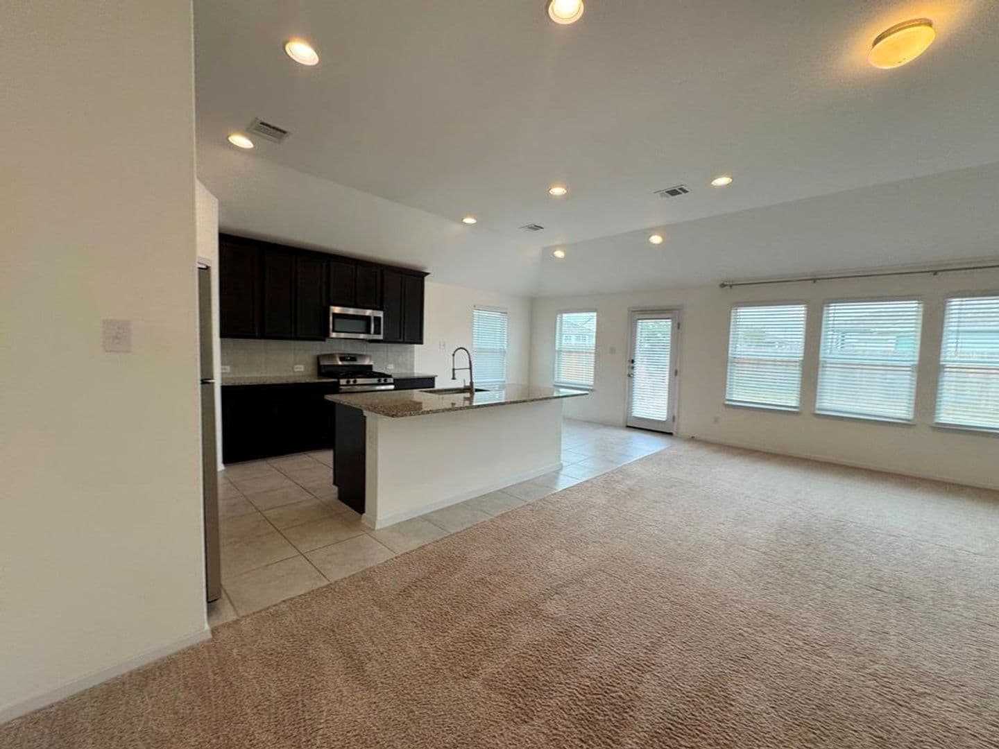 Bastrop House: 106 Watercourse Way
