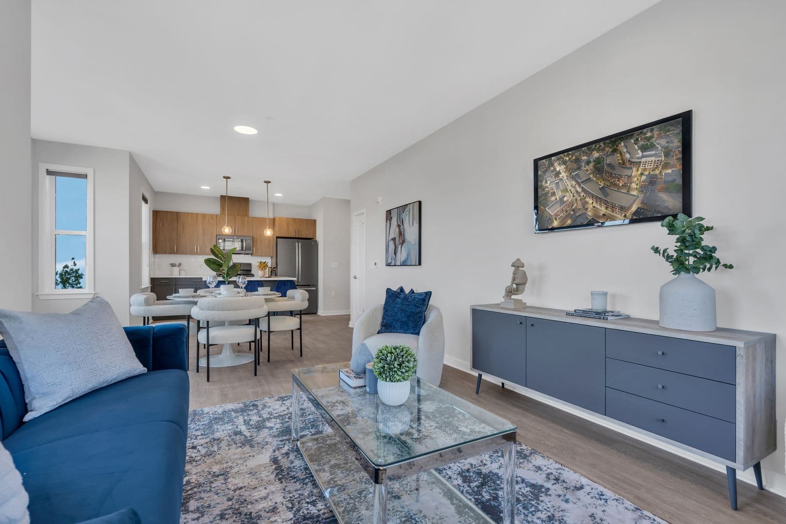 Union Apartment: 946 Stuyvesant Avenue