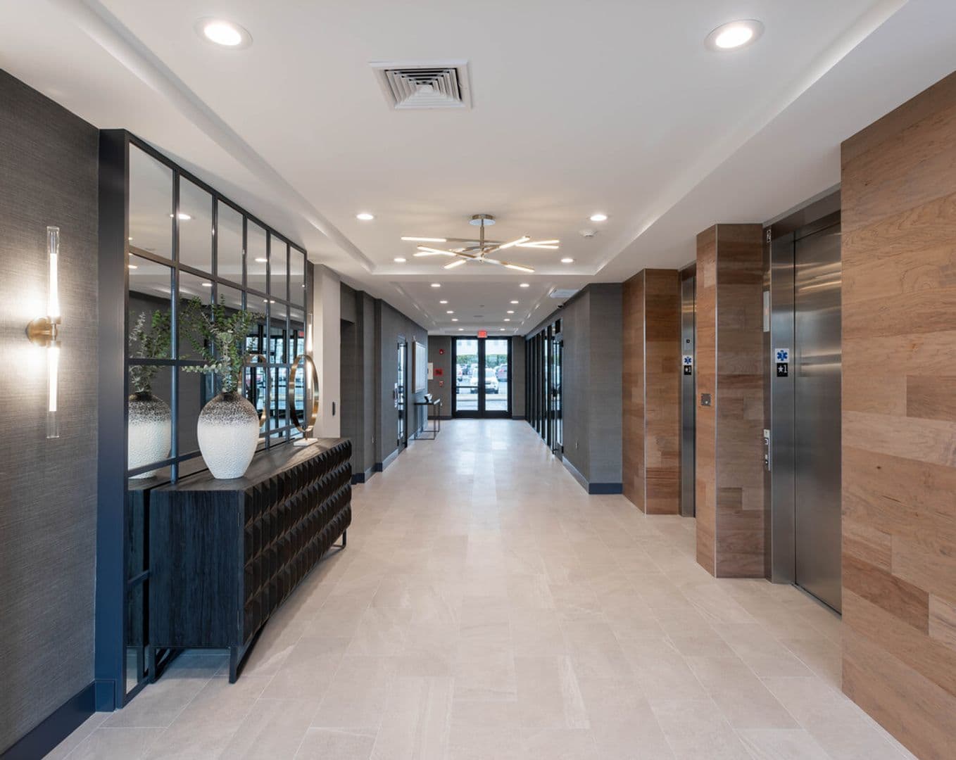 Union Apartment: 975 Bonnel Court