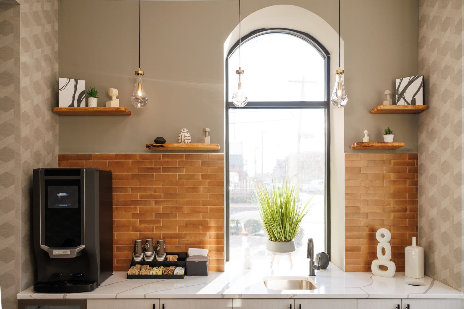 Newark Apartment: 42-50 Vesey Street
