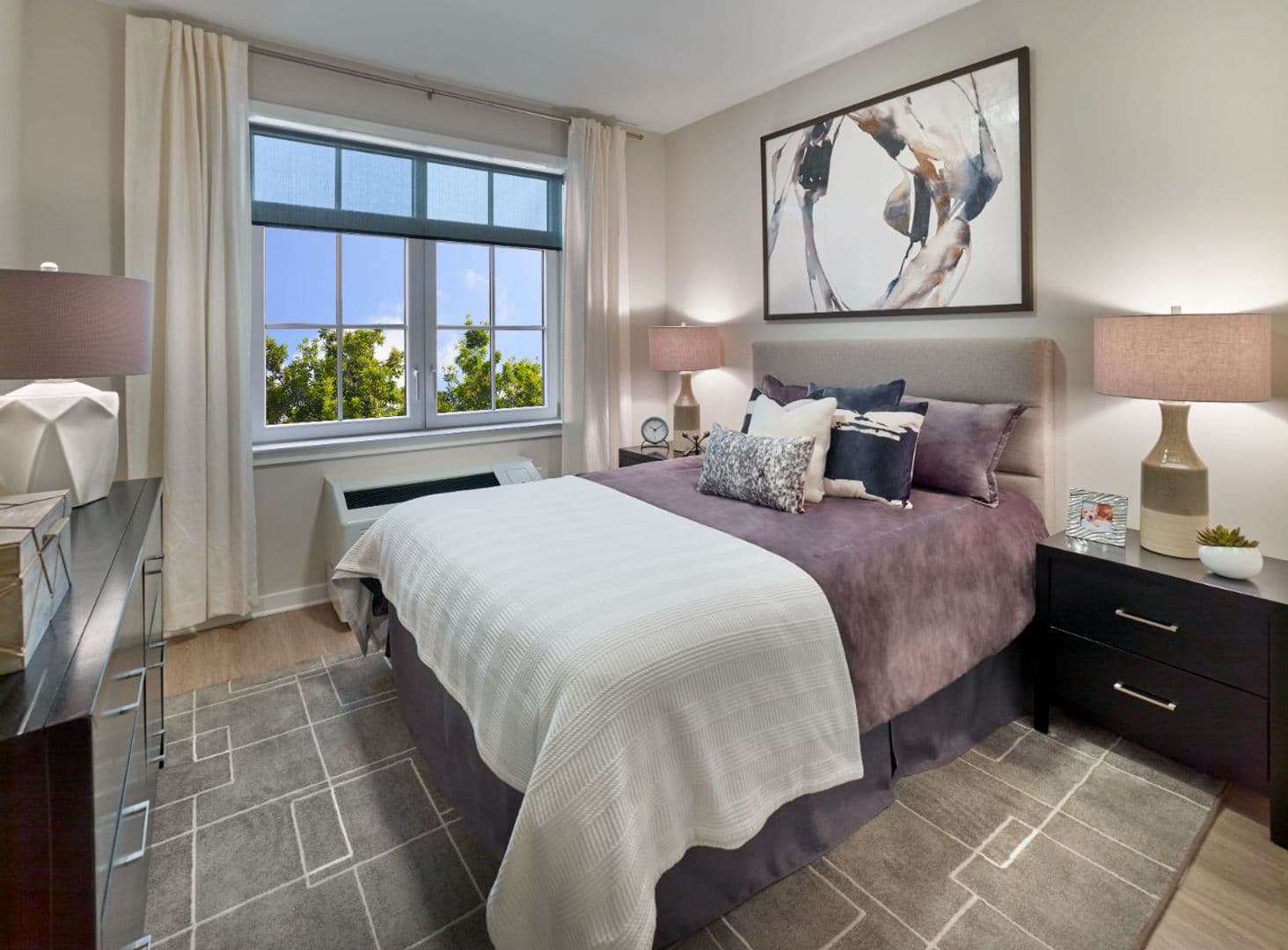 Union Apartment: 945 Stuyvesant Avenue