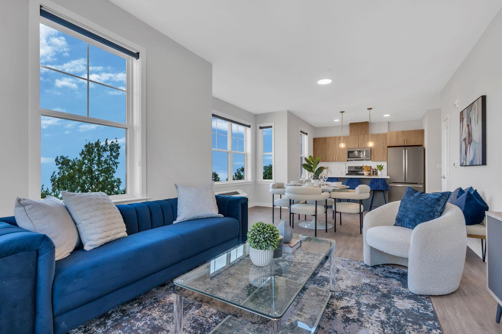 Union Apartment: 946 Stuyvesant Avenue