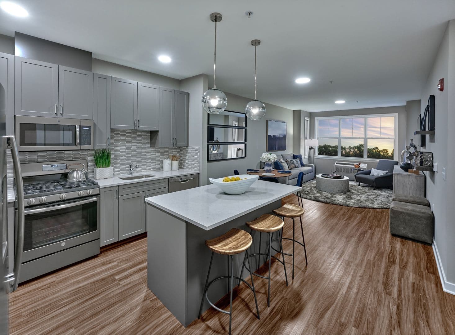 Union Apartment: 975 Bonnel Court