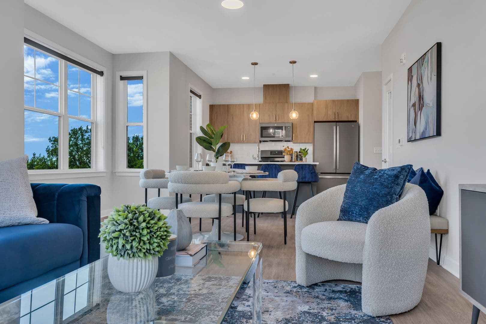 Union Apartment: 946 Stuyvesant Avenue