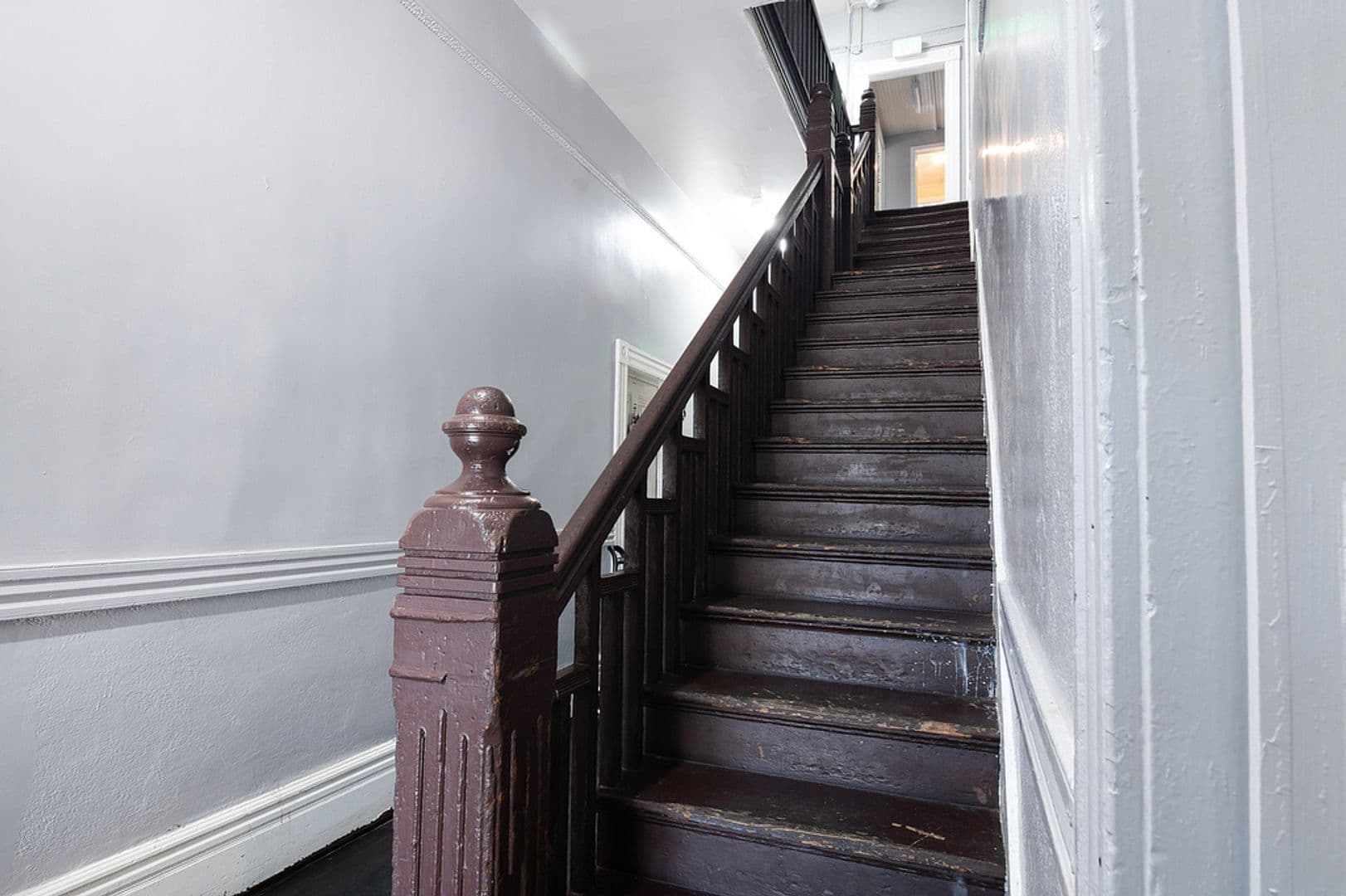 Los Angeles Apartment: 131 S Boyle Avenue