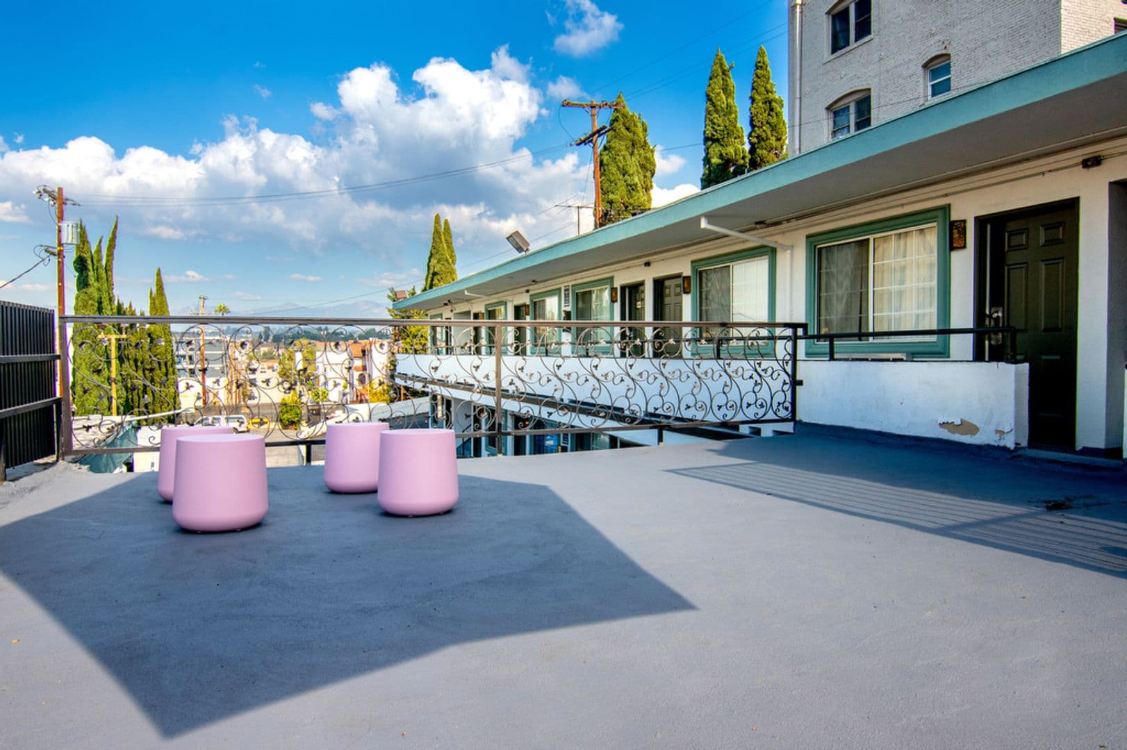 Los Angeles Apartment: 2025 W 3rd Street
