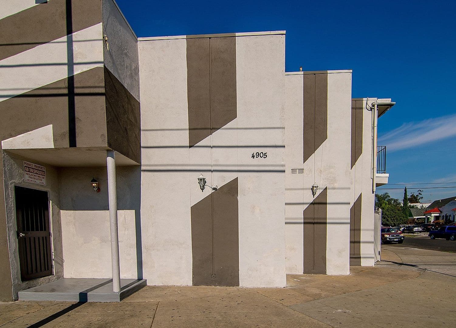 Los Angeles Apartment: 4905 W Adams Blvd