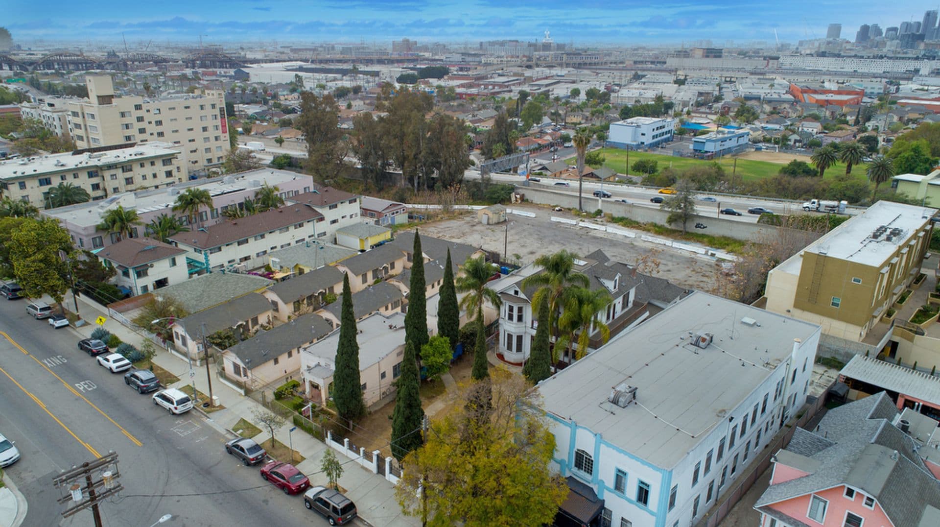 Los Angeles Apartment: 131 S Boyle Avenue