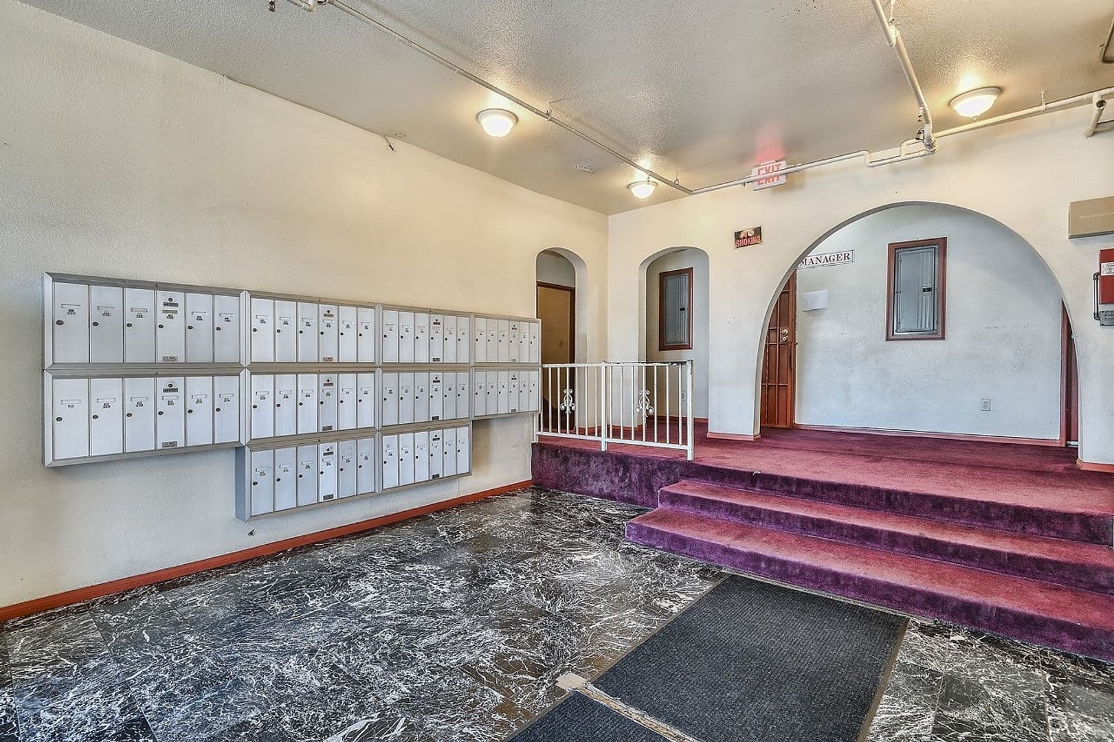 Los Angeles Apartment: 150 N Soto Street
