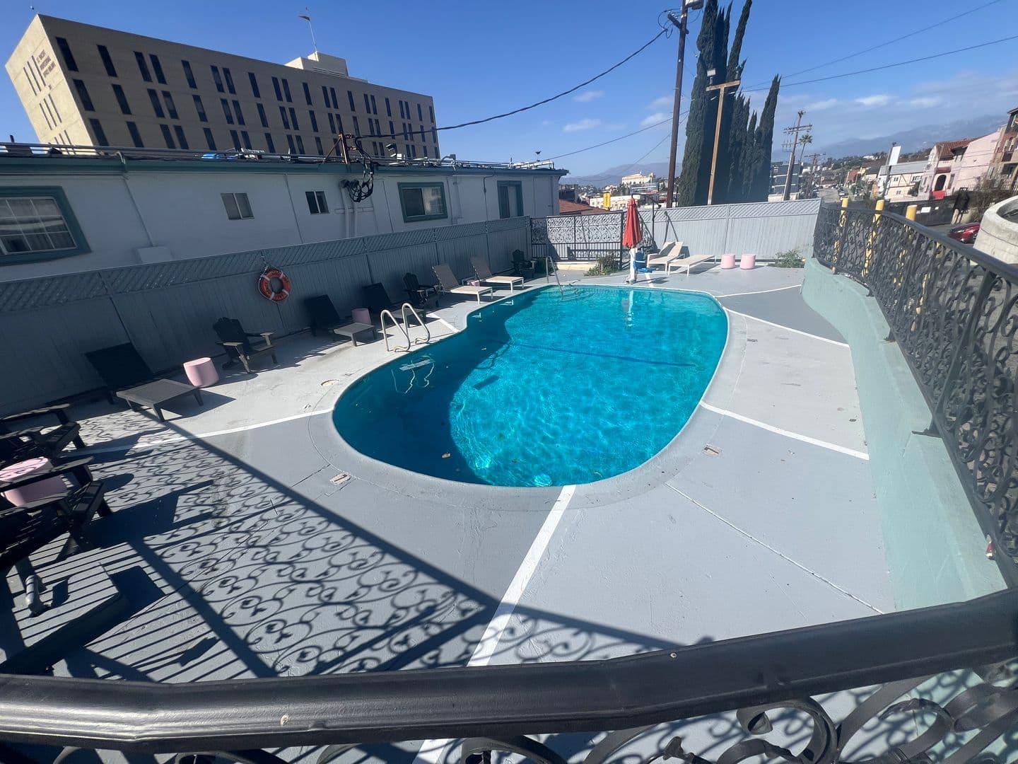 Los Angeles Apartment: 2025 W 3rd Street