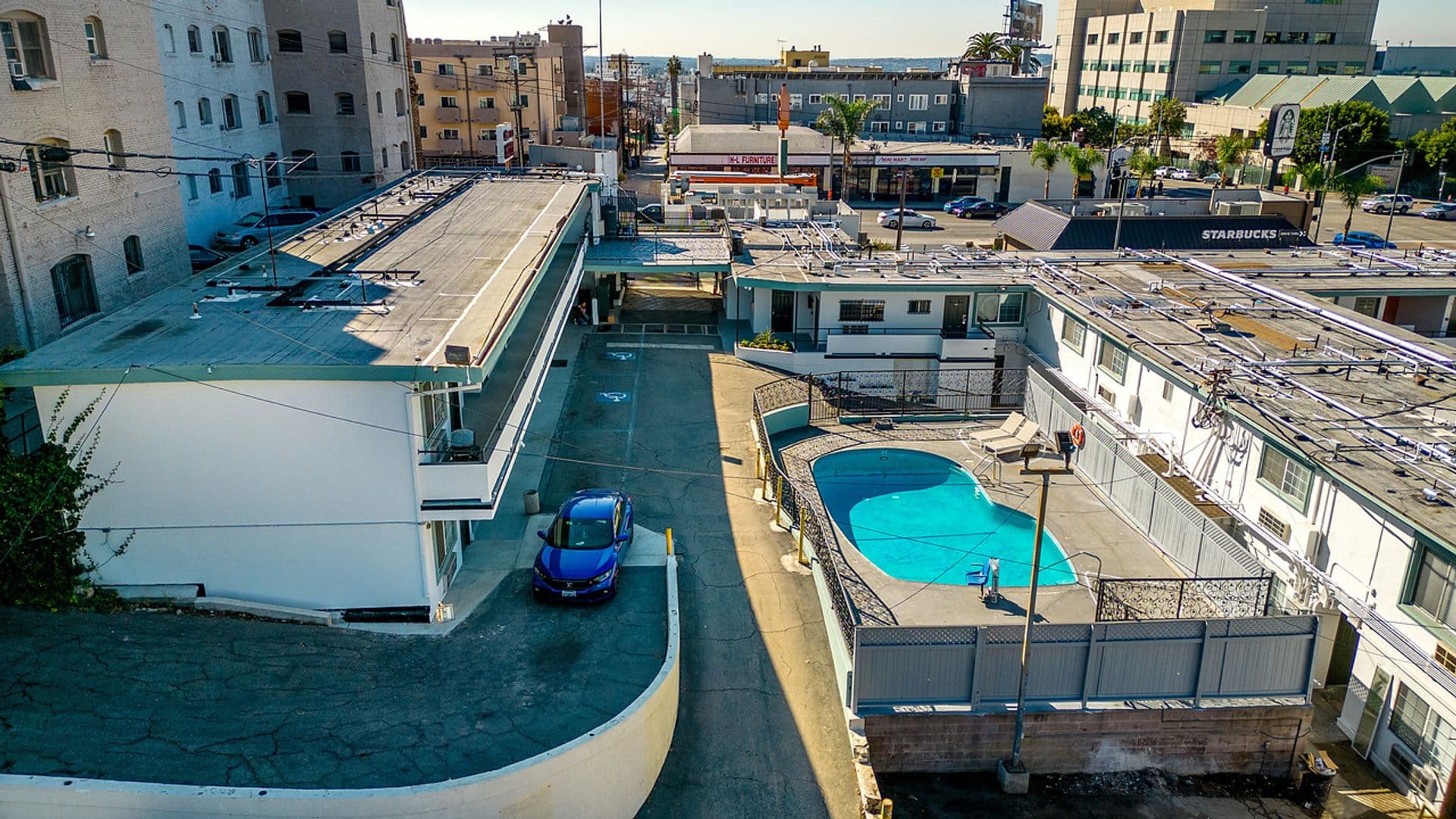 Los Angeles Apartment: 2025 W 3rd Street