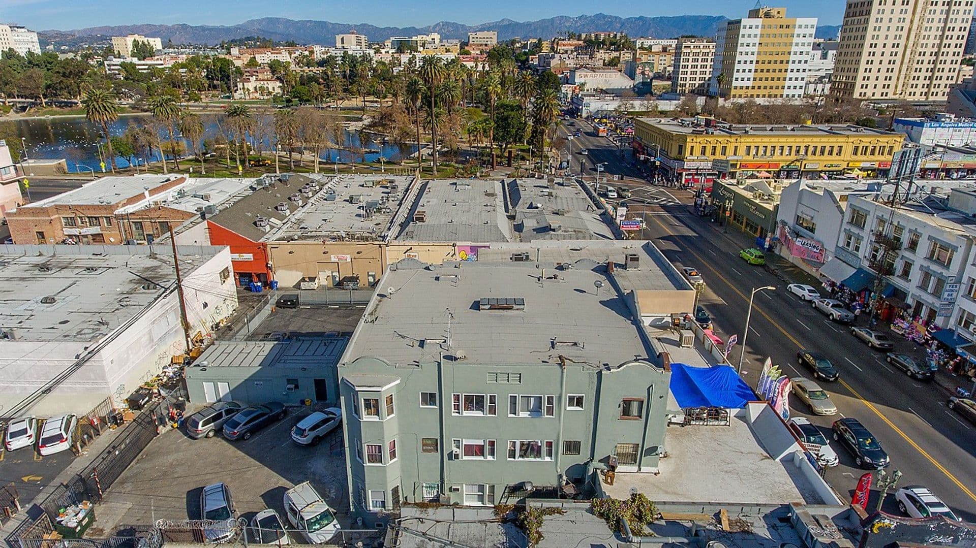 Los Angeles Apartment: 725 S Alvarado Street