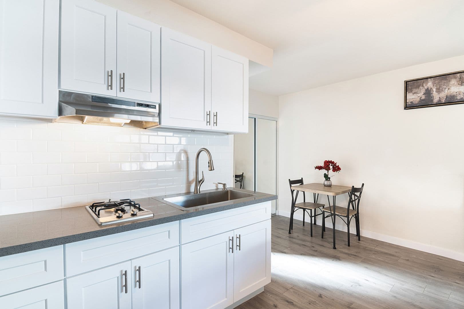 Los Angeles Apartment: 2025 W 3rd Street