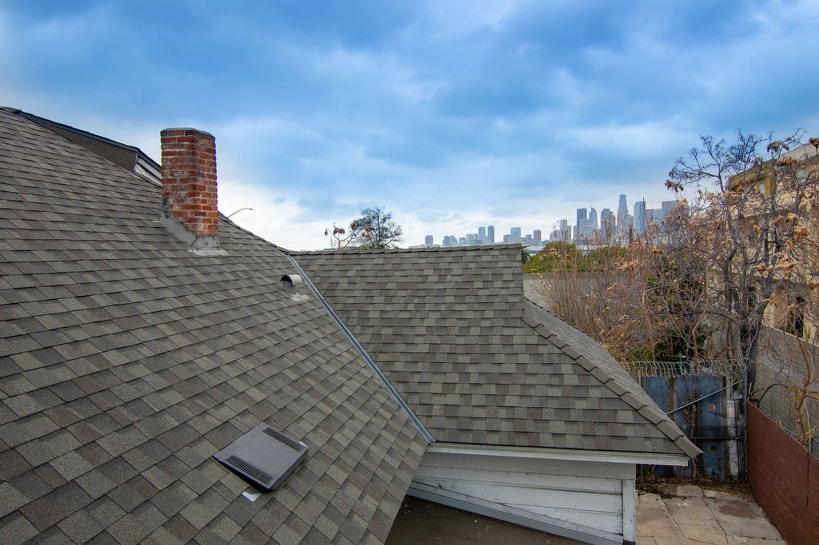 Los Angeles Apartment: 131 S Boyle Avenue