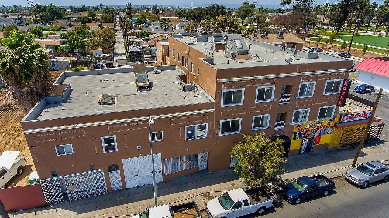 Los Angeles Apartment: 5117-5123 S Avalon Boulevard