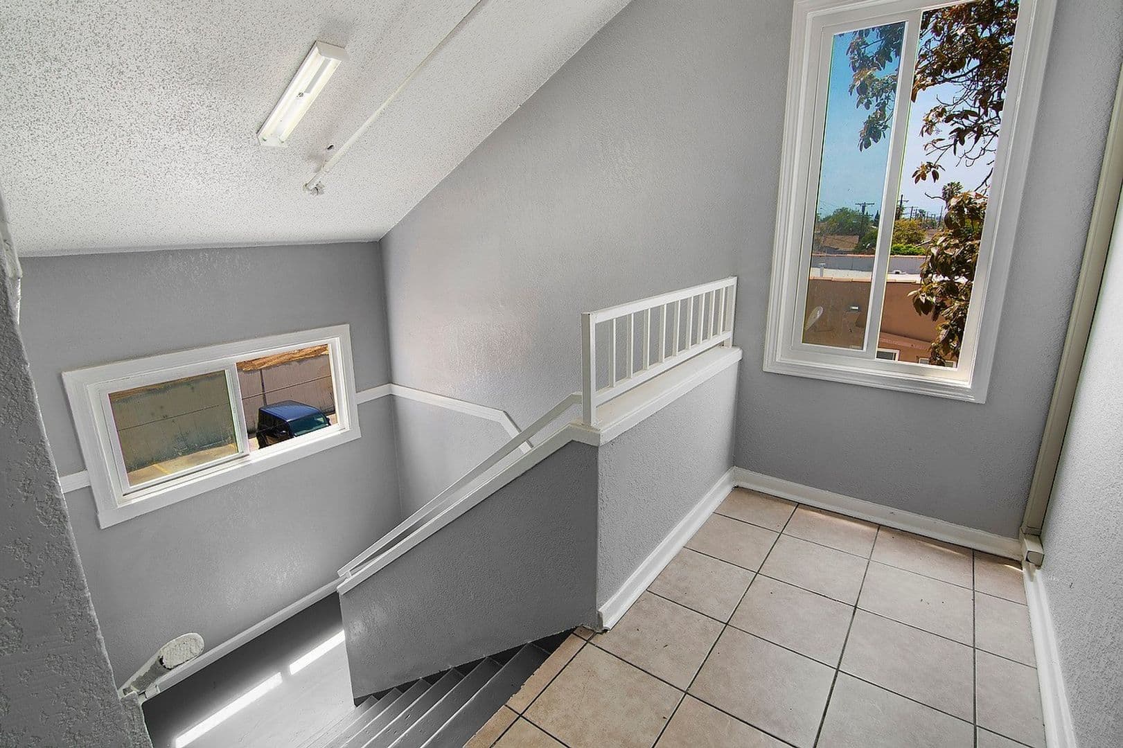 Los Angeles Apartment: 5117-5123 S Avalon Boulevard