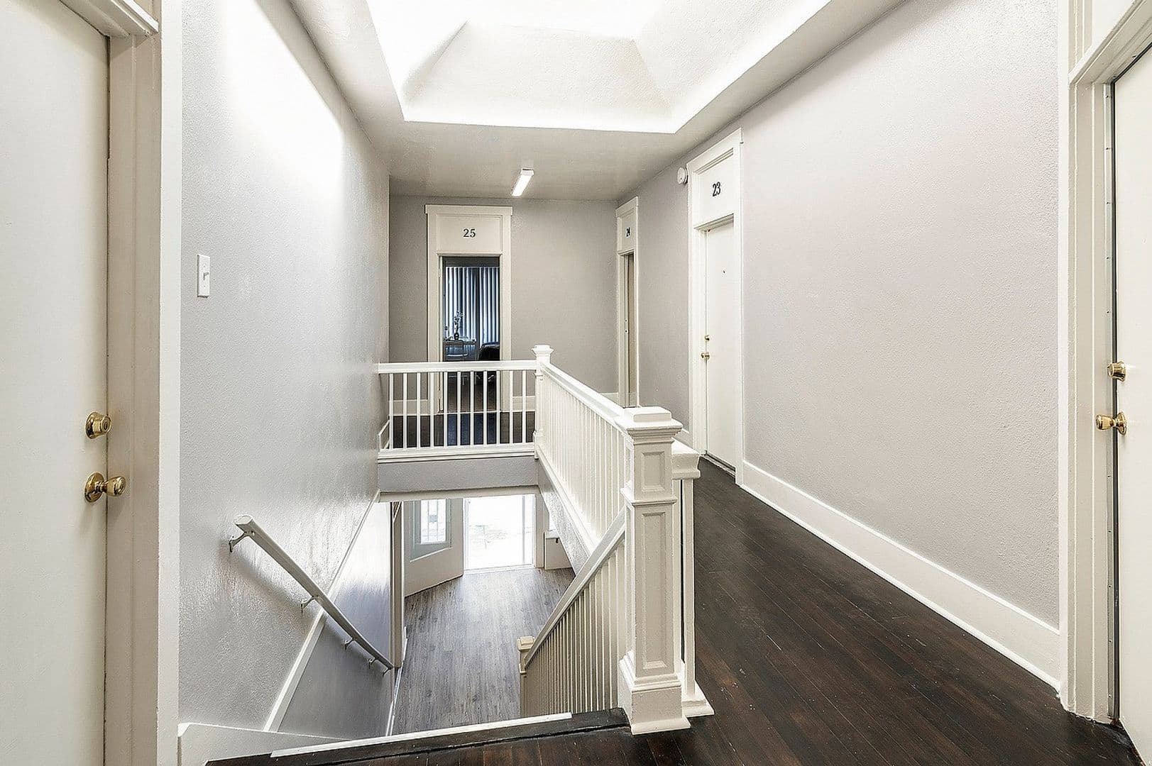 San Pedro Apartment: 1219 S Palos Verdes Street