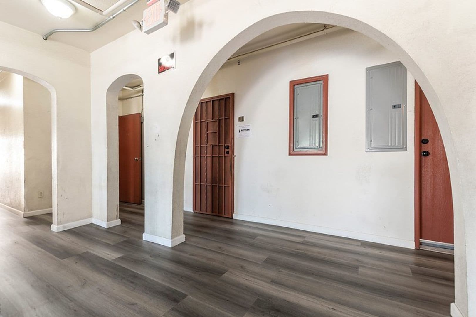 Los Angeles Apartment: 150 N Soto Street