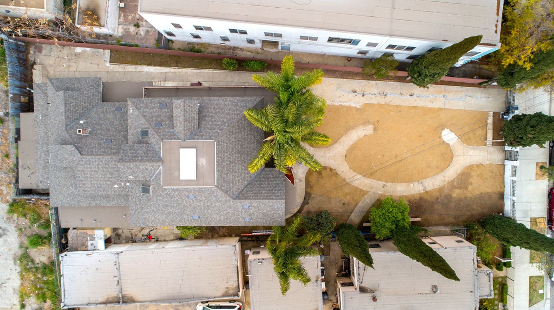 Los Angeles Apartment: 131 S Boyle Avenue