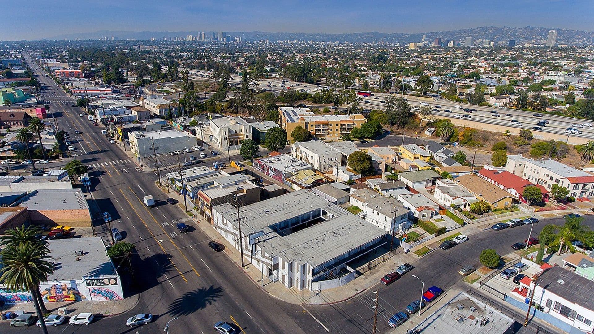 Los Angeles Apartment: 4905 W Adams Blvd