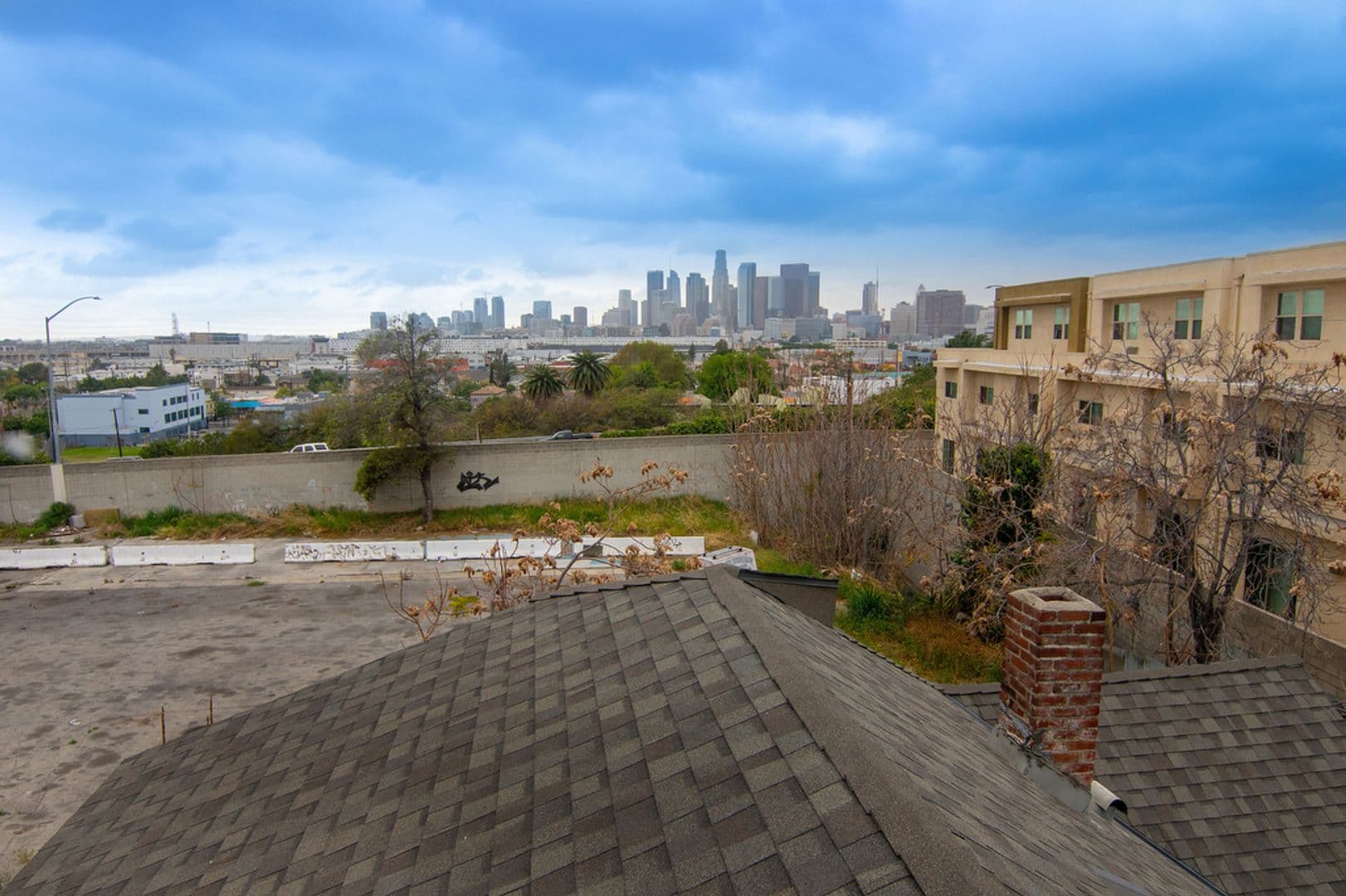 Los Angeles Apartment: 131 S Boyle Avenue
