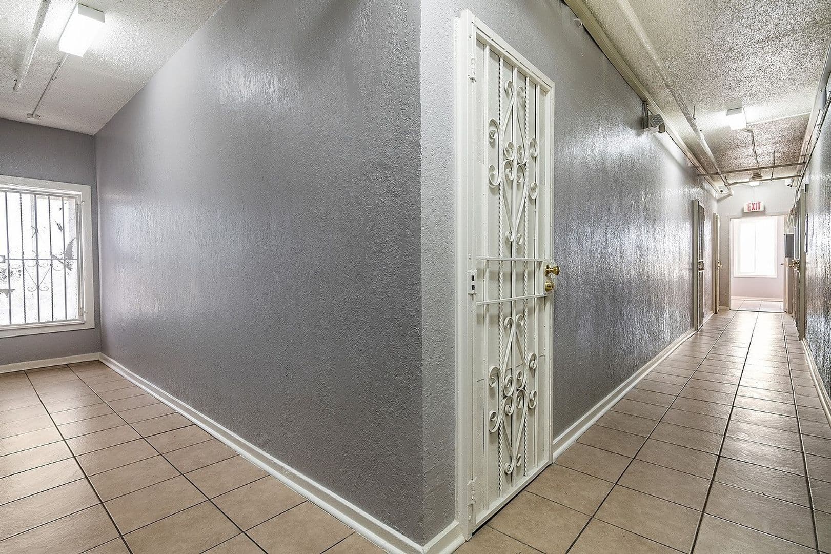 Los Angeles Apartment: 5117-5123 S Avalon Boulevard