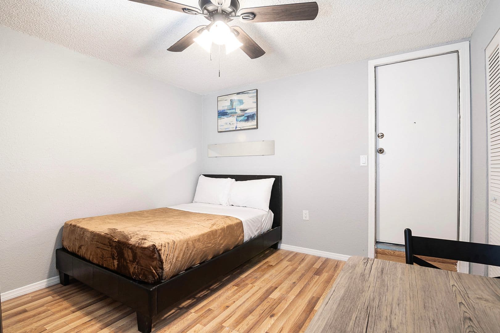 East Los Angeles Apartment: 930-932 Fraser Avenue