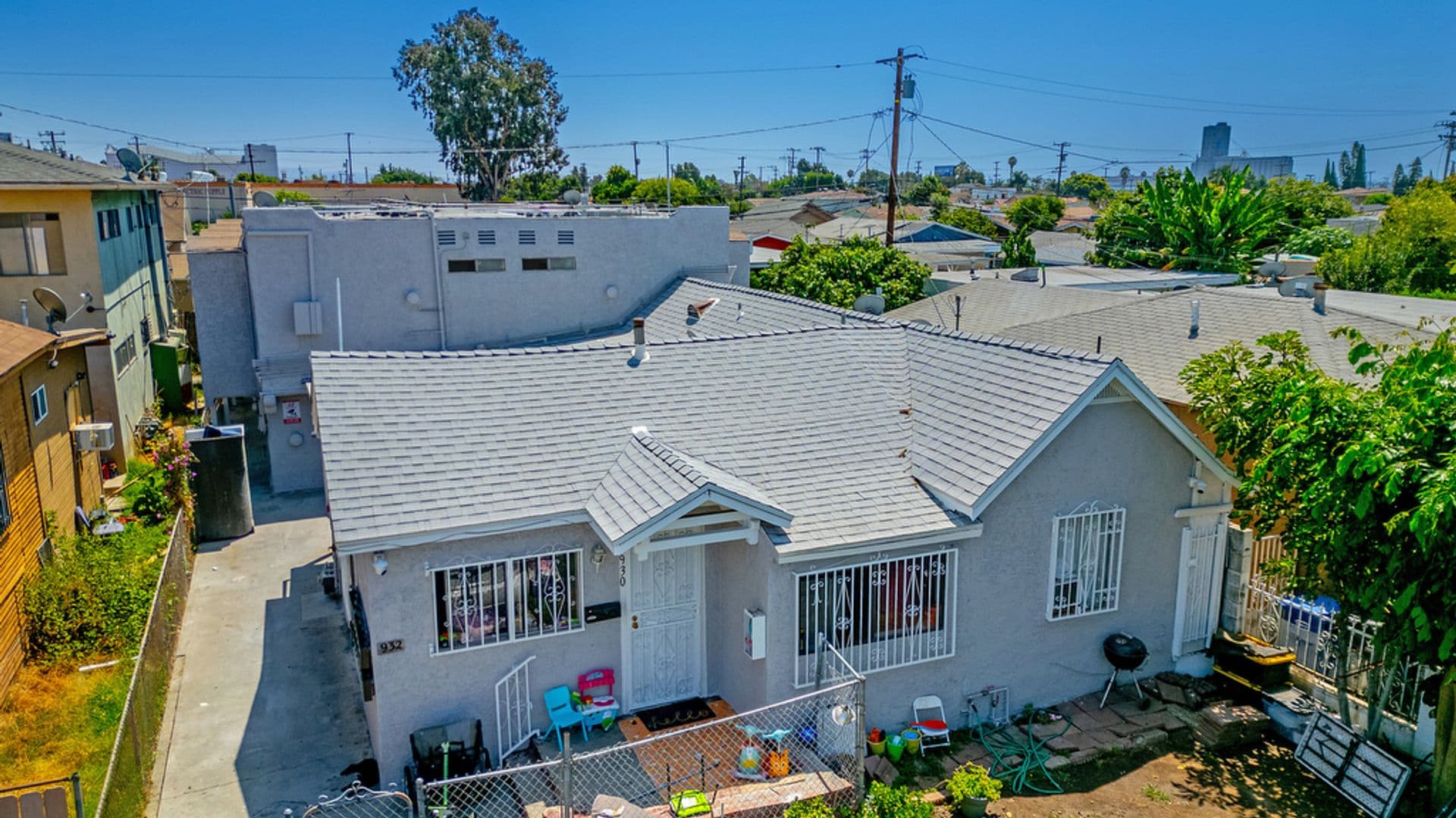 East Los Angeles Apartment: 930-932 Fraser Avenue