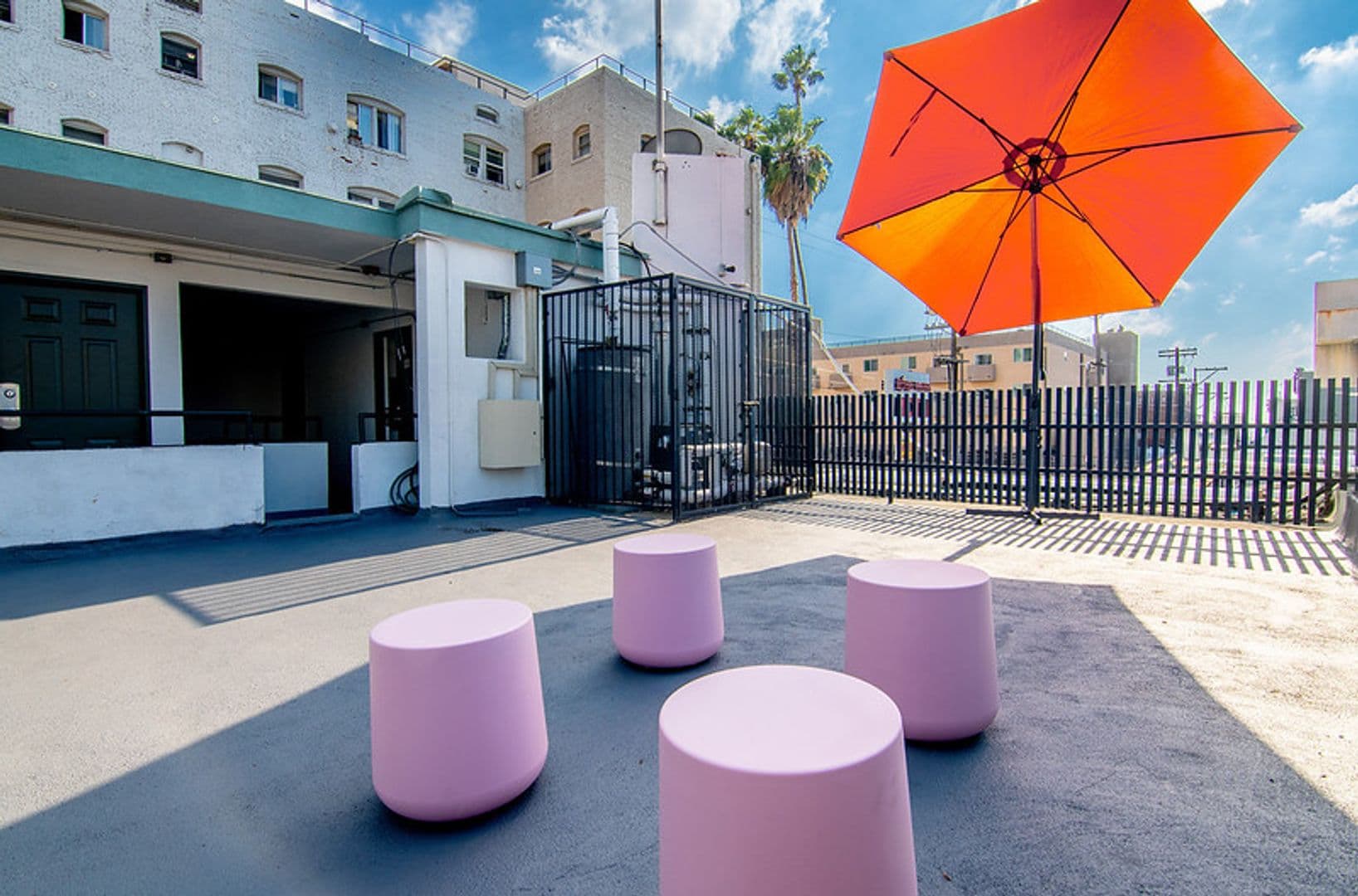 Los Angeles Apartment: 2025 W 3rd Street