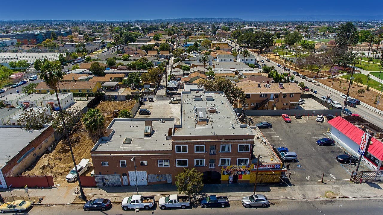 Los Angeles Apartment: 5117-5123 S Avalon Boulevard